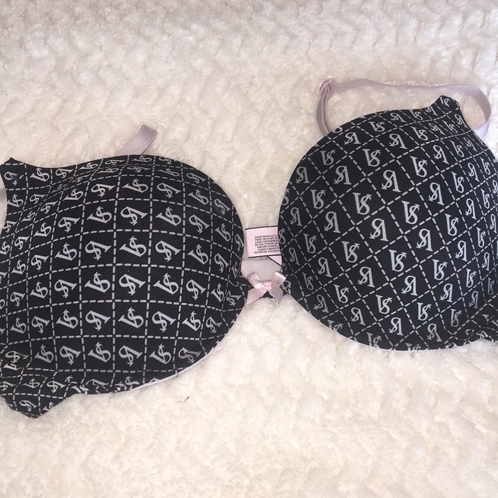 Victoria’s Secret bra great condition